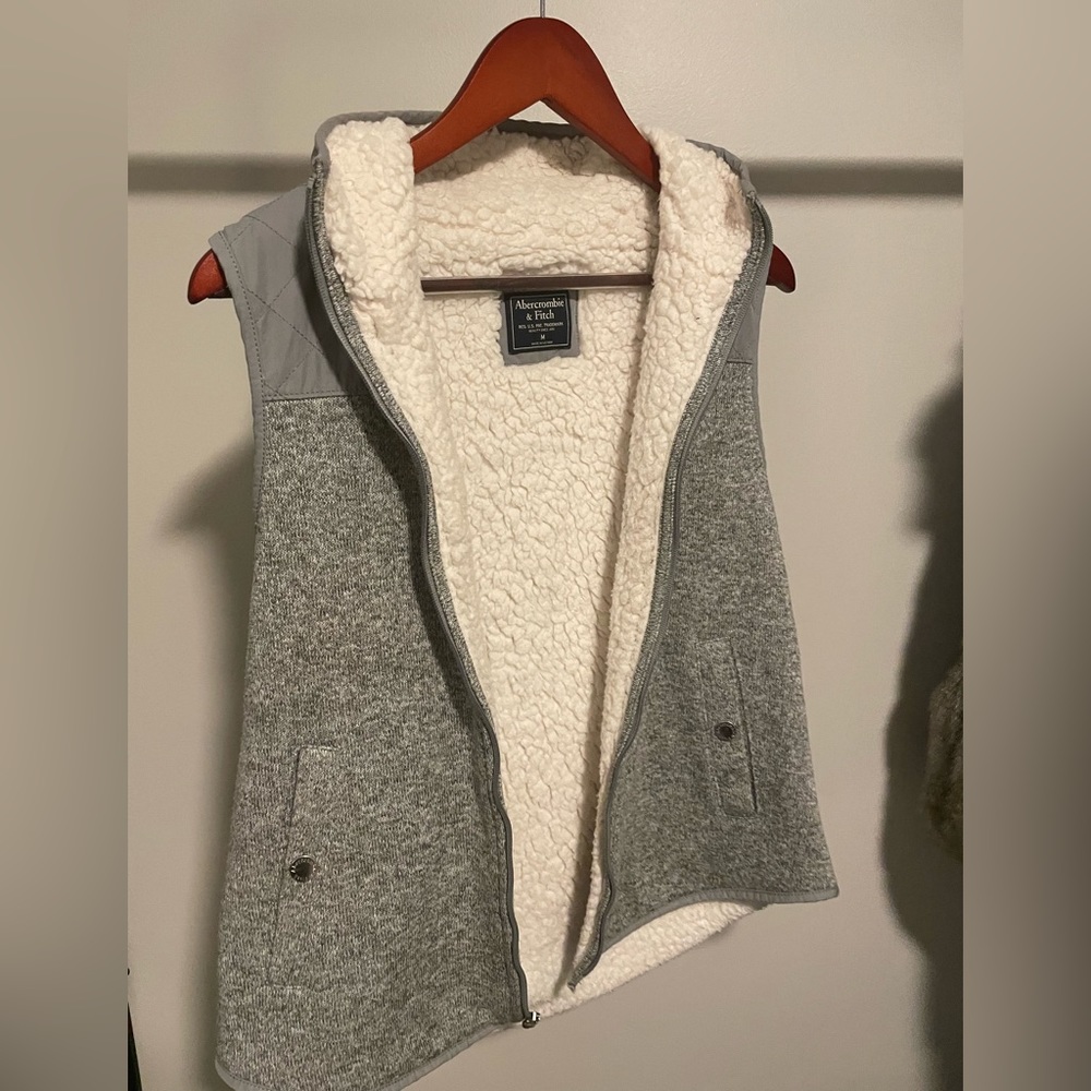 Abercrombie & Fitch Grey & Sherpa Fall Vest